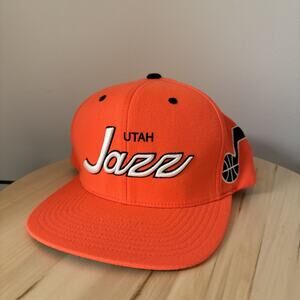 Utah Jazz Script Snapback Hat Cap Basketball Mitchell & Ness Neon Orange